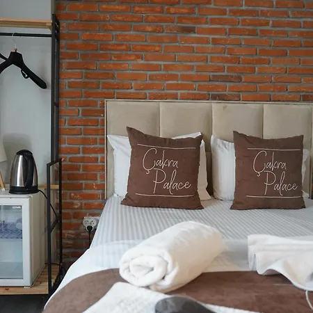 Hotel The Levent Cakra Palace *