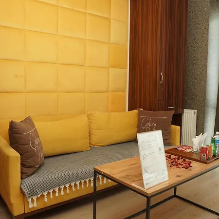 Hotel The Levent Cakra Palace *