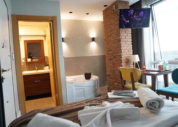 The Levent Cakra Palace