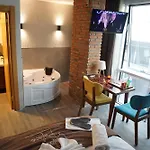 Hotel The Levent Cakra Palace