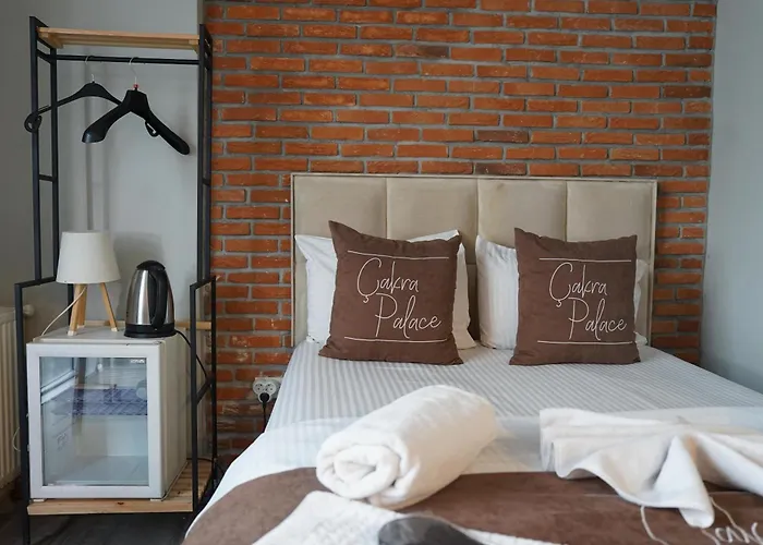 Hotell The Levent Cakra Palace *