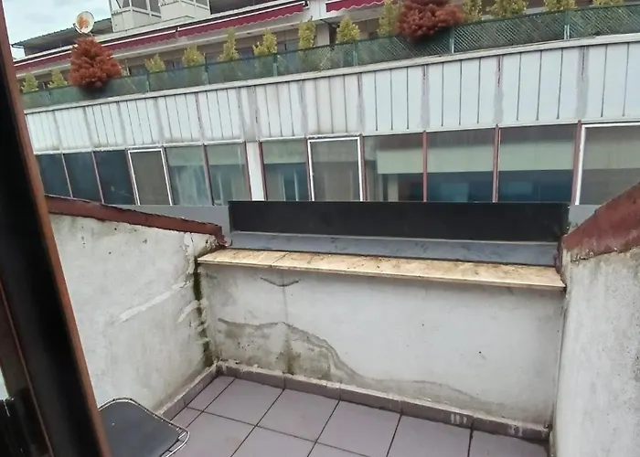 酒店 The Levent Cakra Palace *