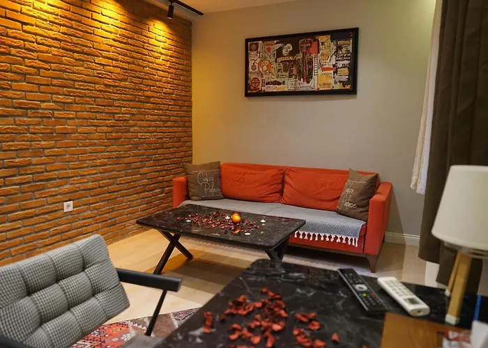 酒店 The Levent Cakra Palace