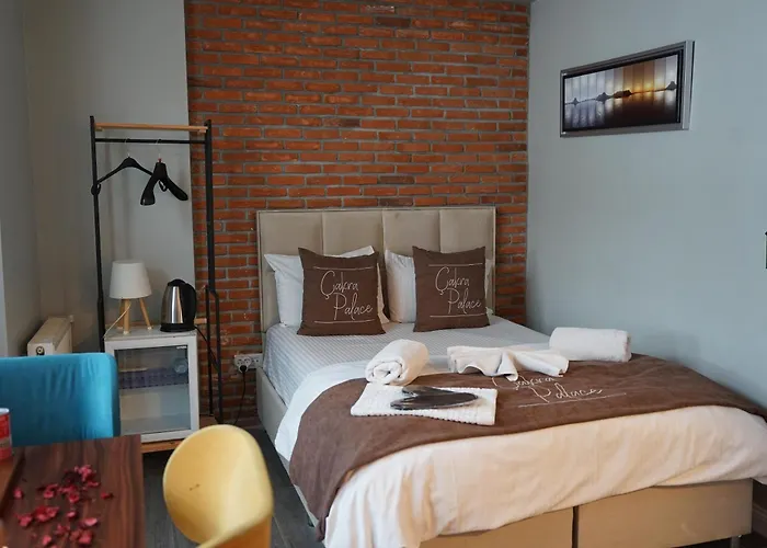 Hotel The Levent Cakra Palace